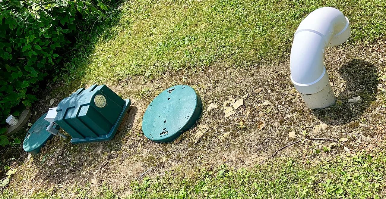 Septic tank installation at ground level